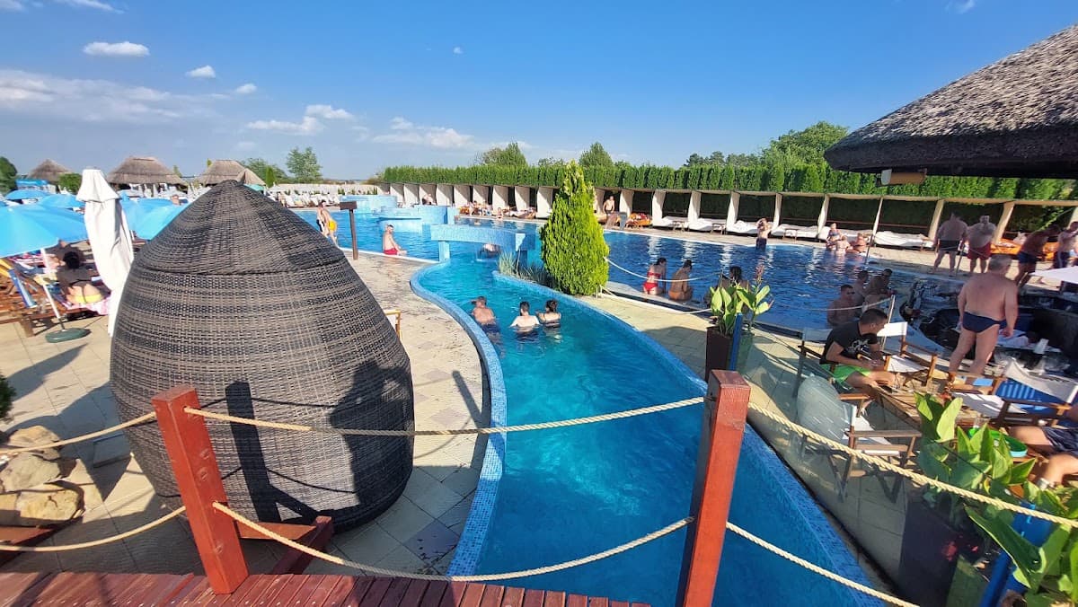 Bazeni Horizont Swimming & Spa — photo 1