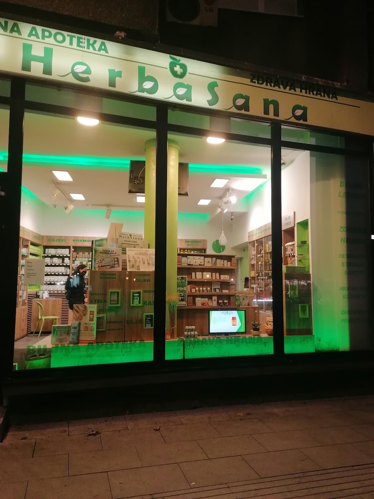 HERBASANA — photo 1